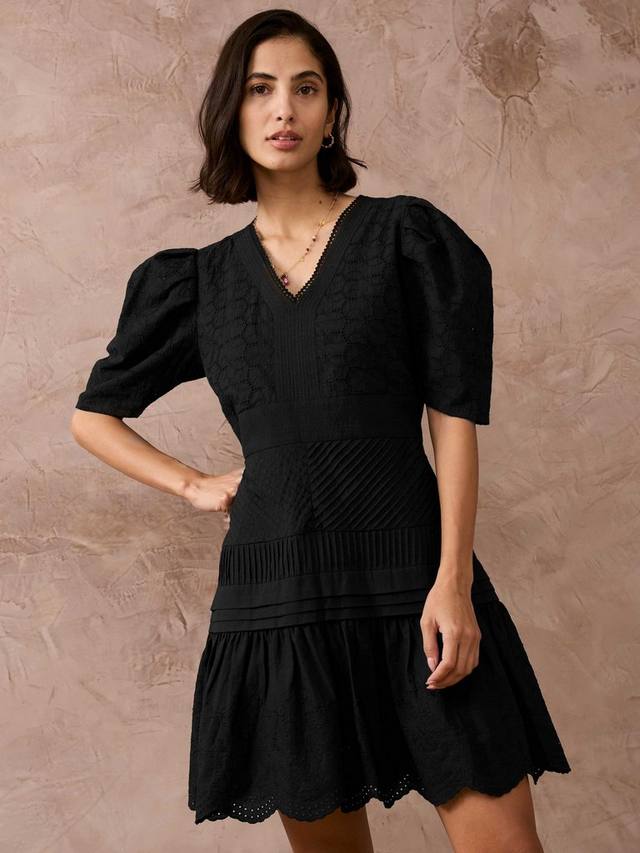 

Платье из органического хлопка broderie anglaise Brora, черный