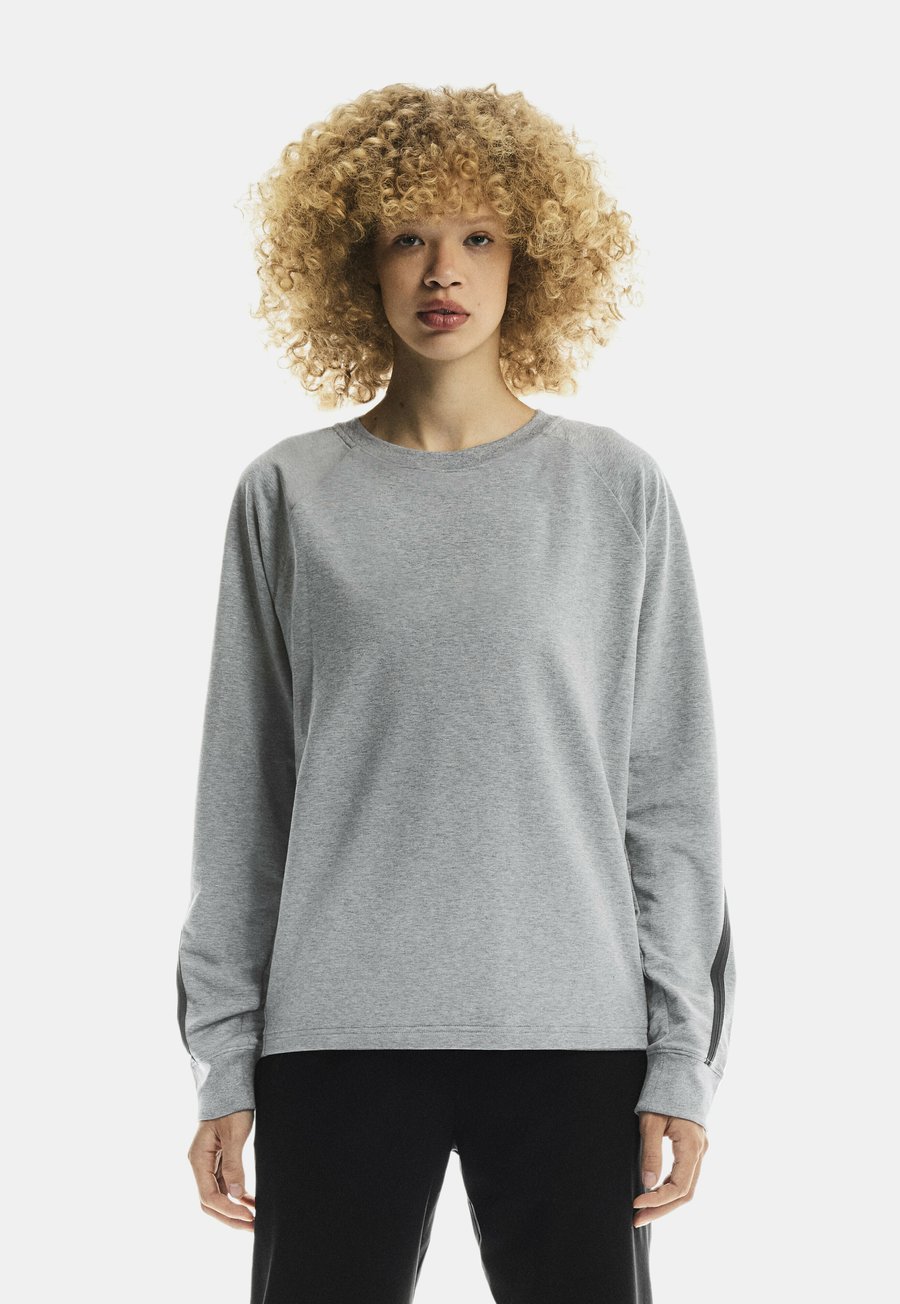 

Топ On STUDIO CREW 2.0, Basalt/Grey