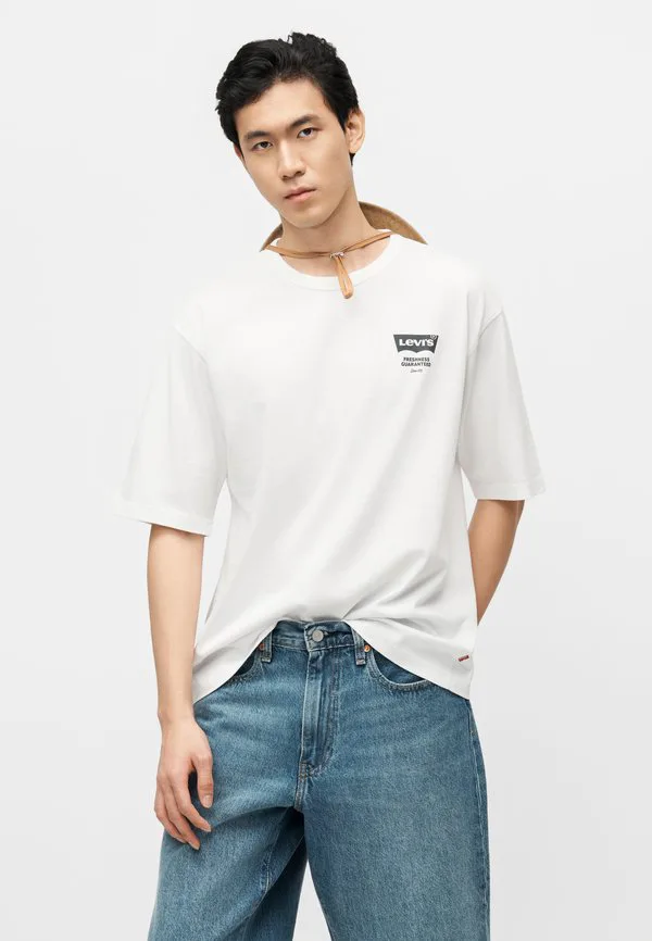 Свободная футболка с принтом Levi'S, White — фото 4