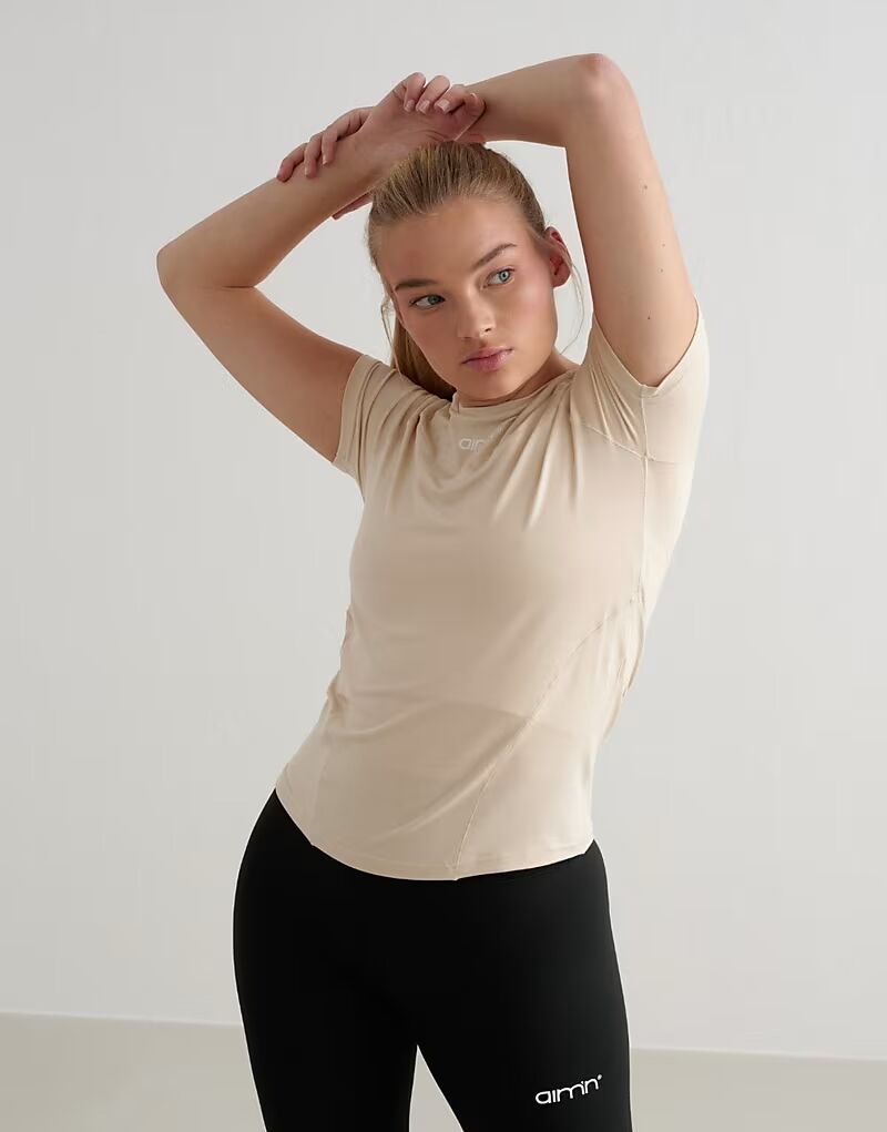 

Топ Aim'n Café au lait soft basic short sleeve in beige