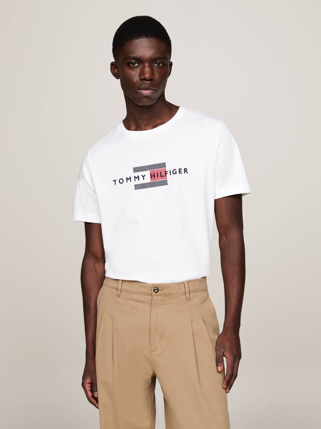 

Футболка Tommy Hilfiger Regular Fit, белый