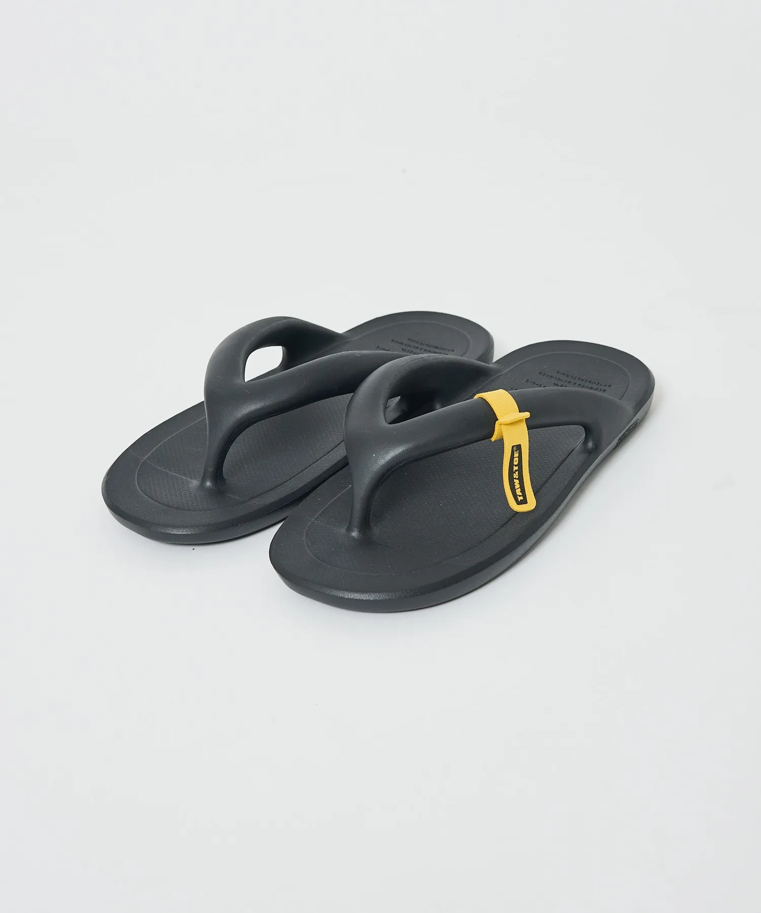 Мужские и женские сандалии TAW&TOE ZEROVITY FLAT