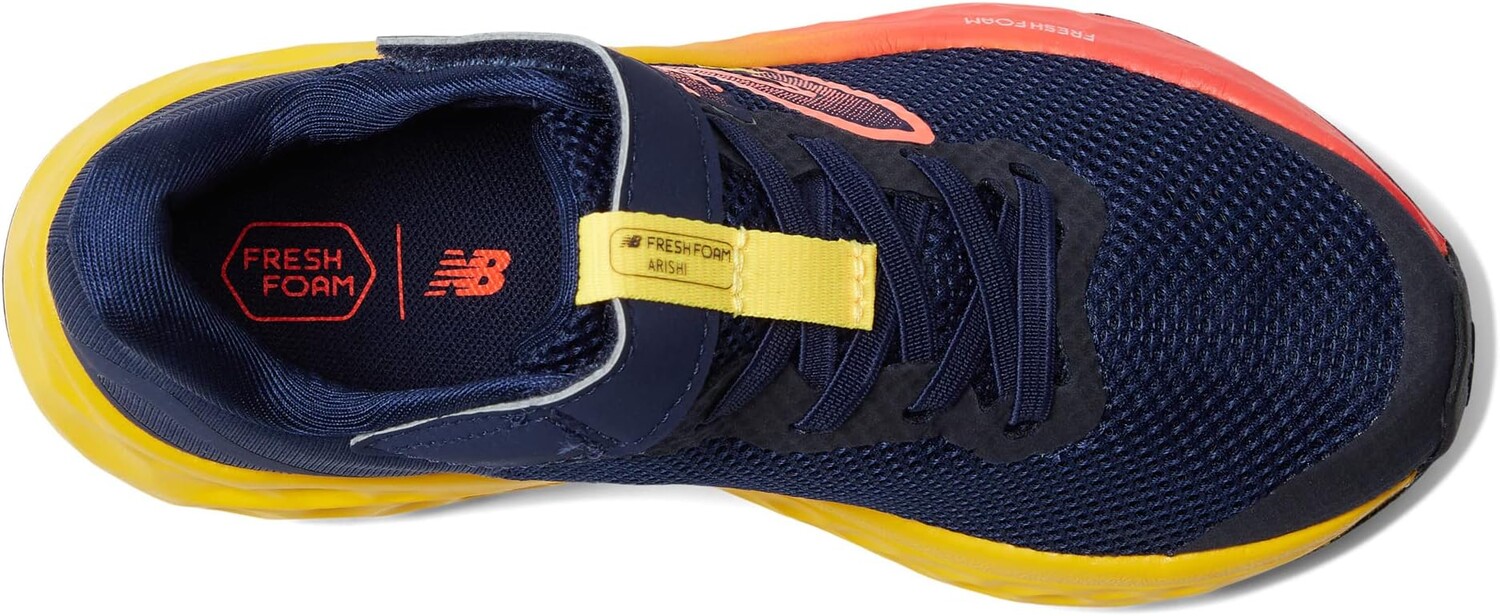 Кроссовки Fresh Foam Arishi v4 Bungee Lace with Hook-and-Loop Top Strap New Balance, цвет Team Navy/Electric Red — фото 2