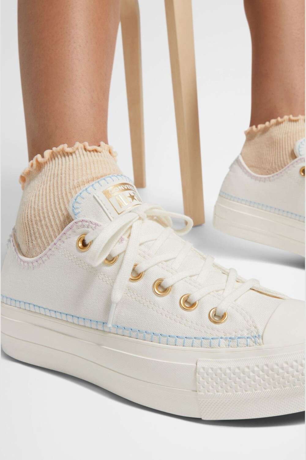 

Кроссовки Chuck Taylor All Star Lift Converse, бежевый
