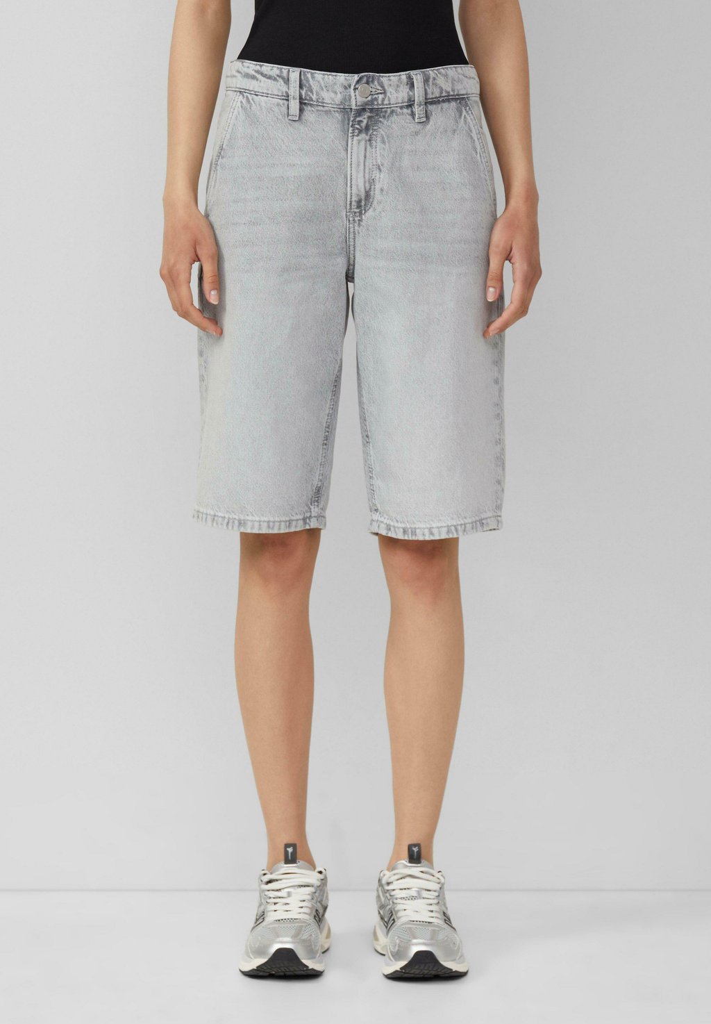 

Джинсовые шорты BERMUDA SKATER RELAXED FIT MID RISE QS, цвет Steingrau
