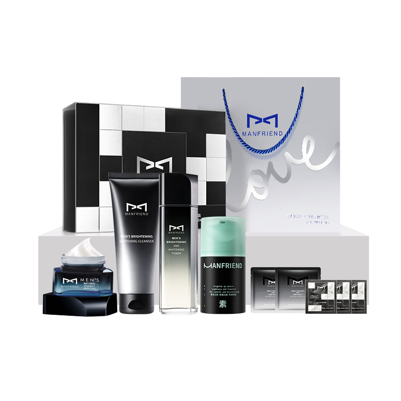 

Наборы для ухода за кожей для мужчин MANFRIEND