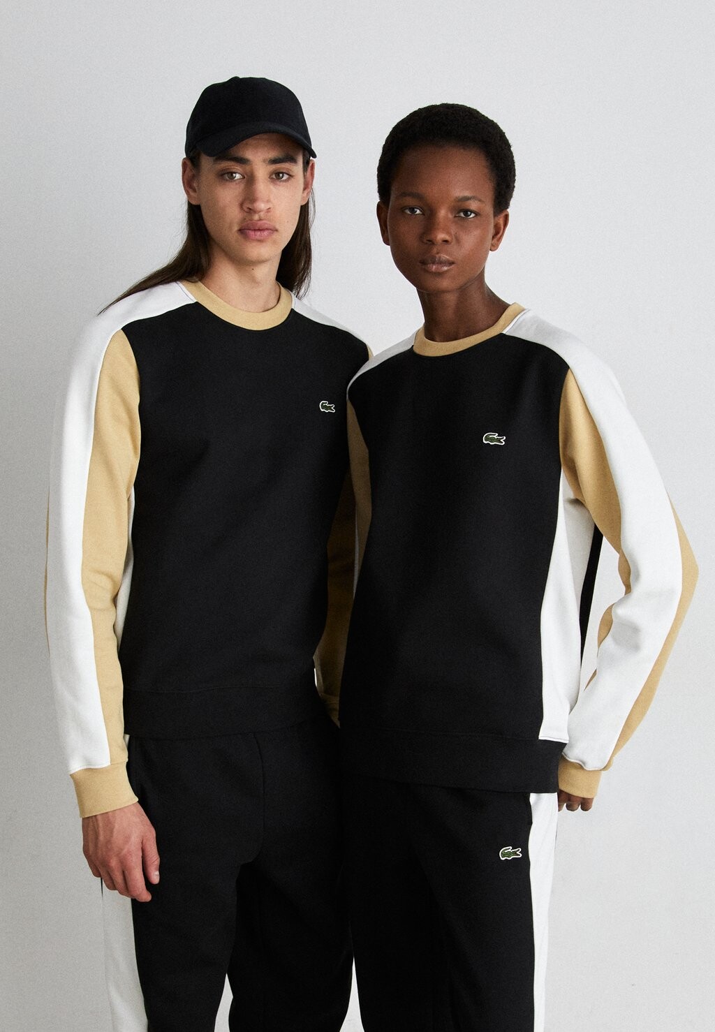 

Толстовка UNISEX Lacoste, цвет black/flour-croissant