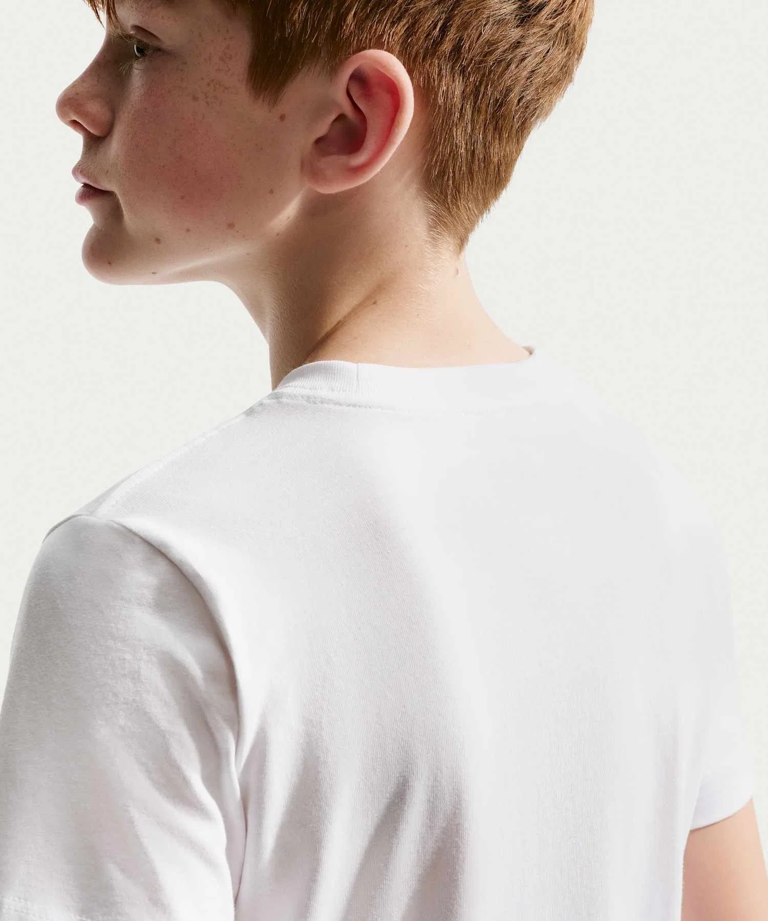 Детская футболка Nike Sportswear — фото 2