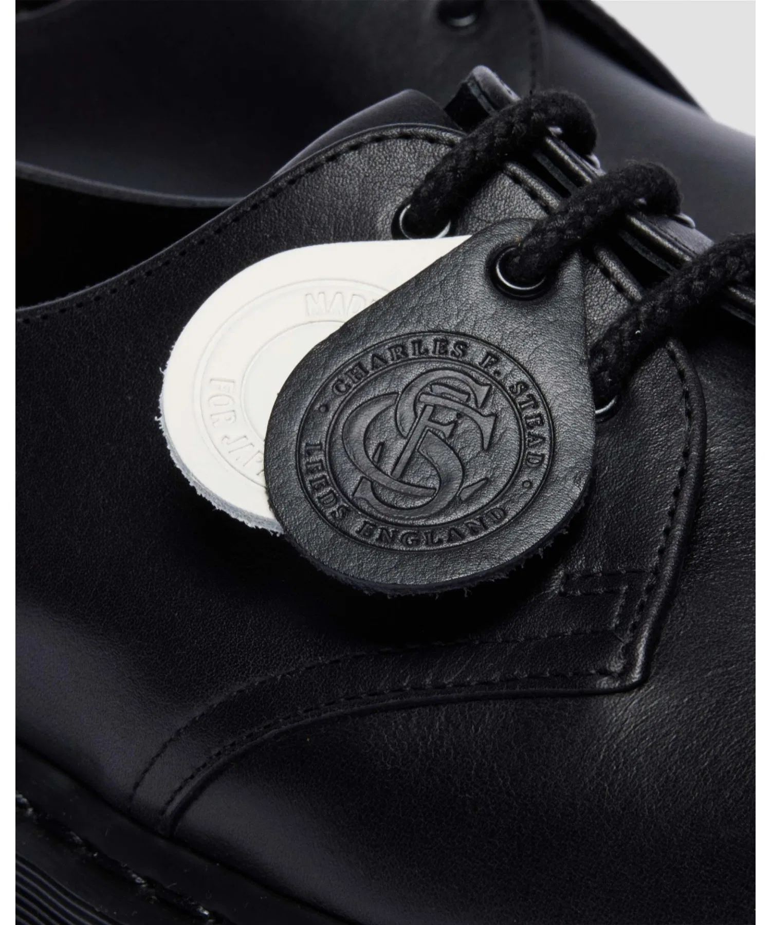 Унисекс ботинки Dr. Martens 1461 JAPAN 3 на шнурках из кожи чёрные — фото 3