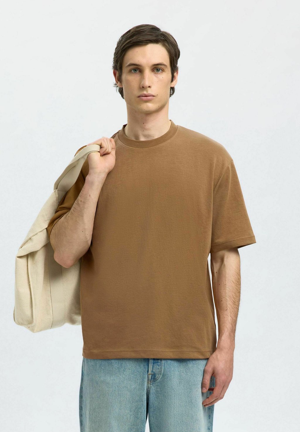 

Базовая футболка SLHLOOSEOSCAR O NECK TEE Selected Homme, светло-коричневый