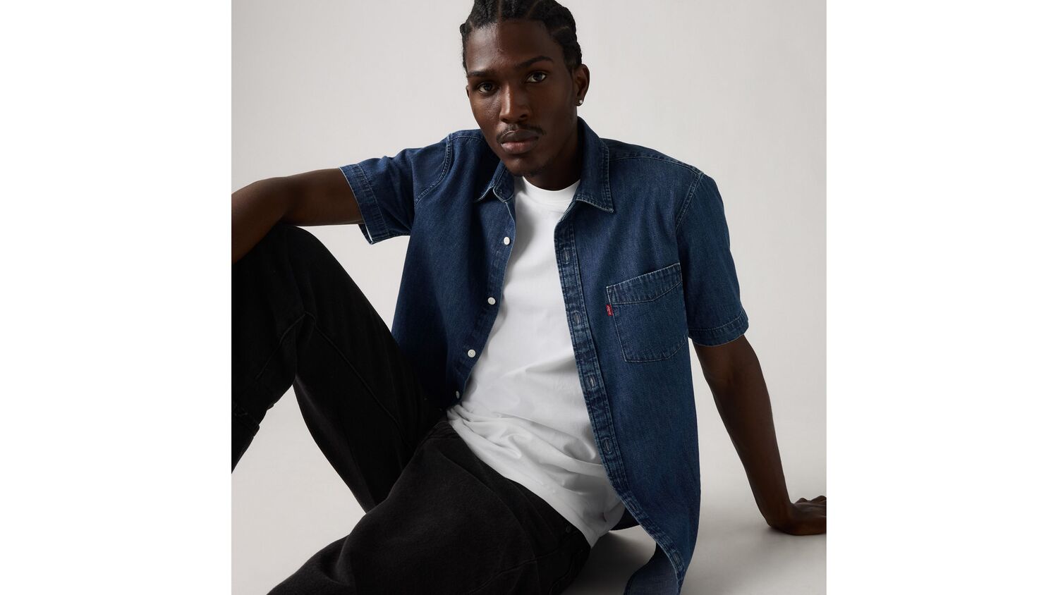 

Рубашка классического стандартного кроя с коротким рукавом Levi's, Boone Dark Wash - Dark Wash