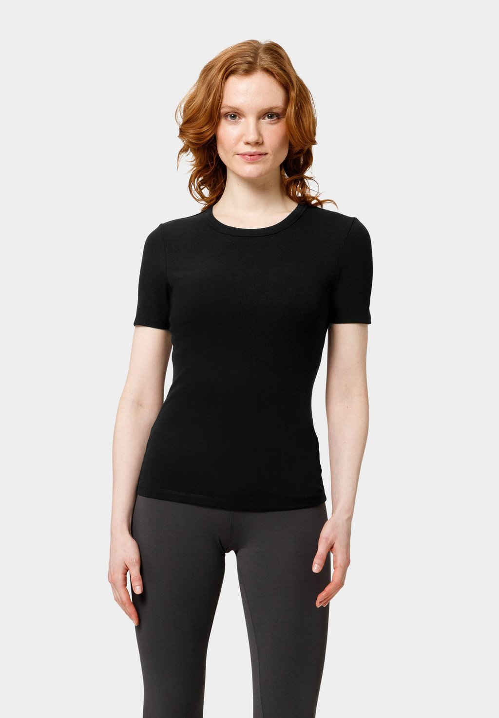 

Базовая футболка RYLIEE SHIRT RIB Les Lunes, черный