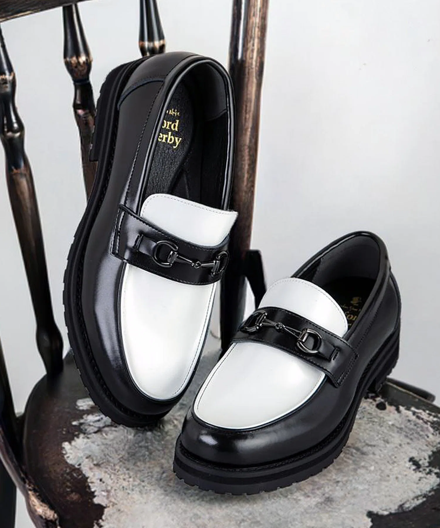 Мужские кожаные лоферы на толстой подошве London Shoe Make 9013 чёрные