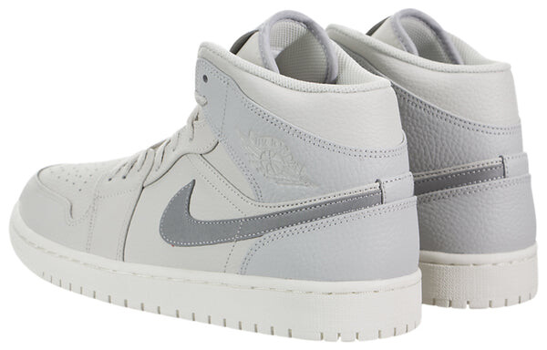 Кроссовки 1 mid retro se Air Jordan, белый — фото 4