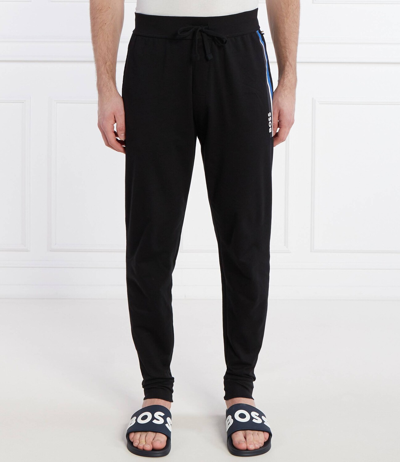 

Спортивные брюки BOSS BLACK Authentic Regular Fit, черный