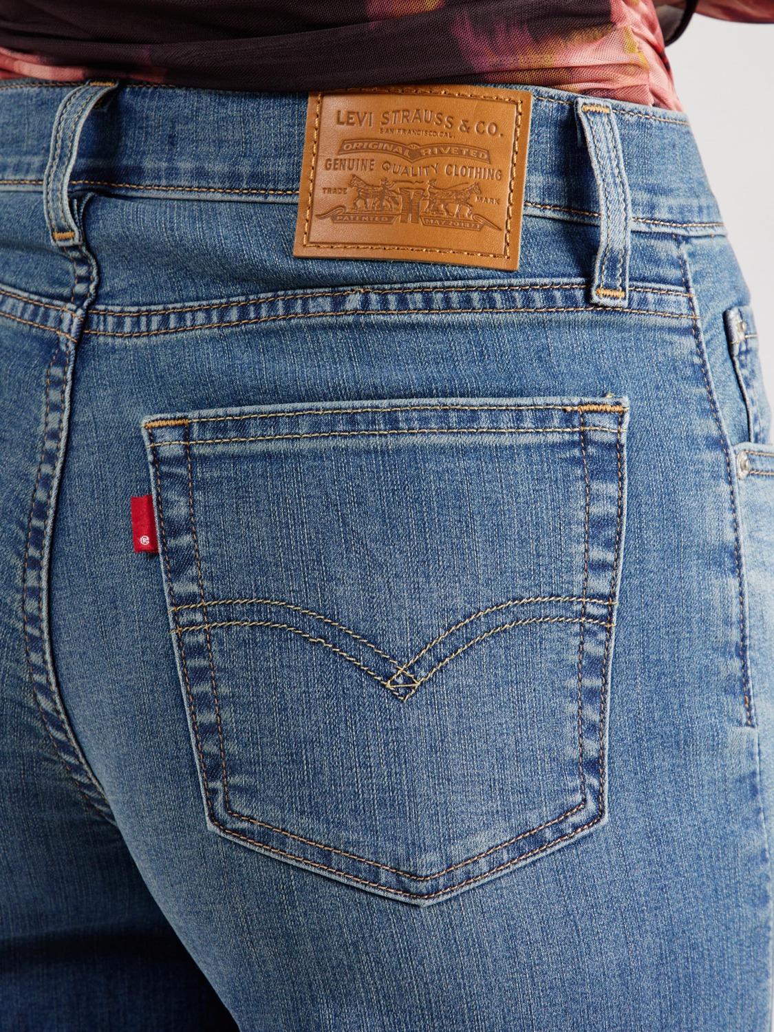 LEVI'S  Джинсы свободного кроя '728 High Rise Wide Leg Jeans' в синем дениме — фото 2