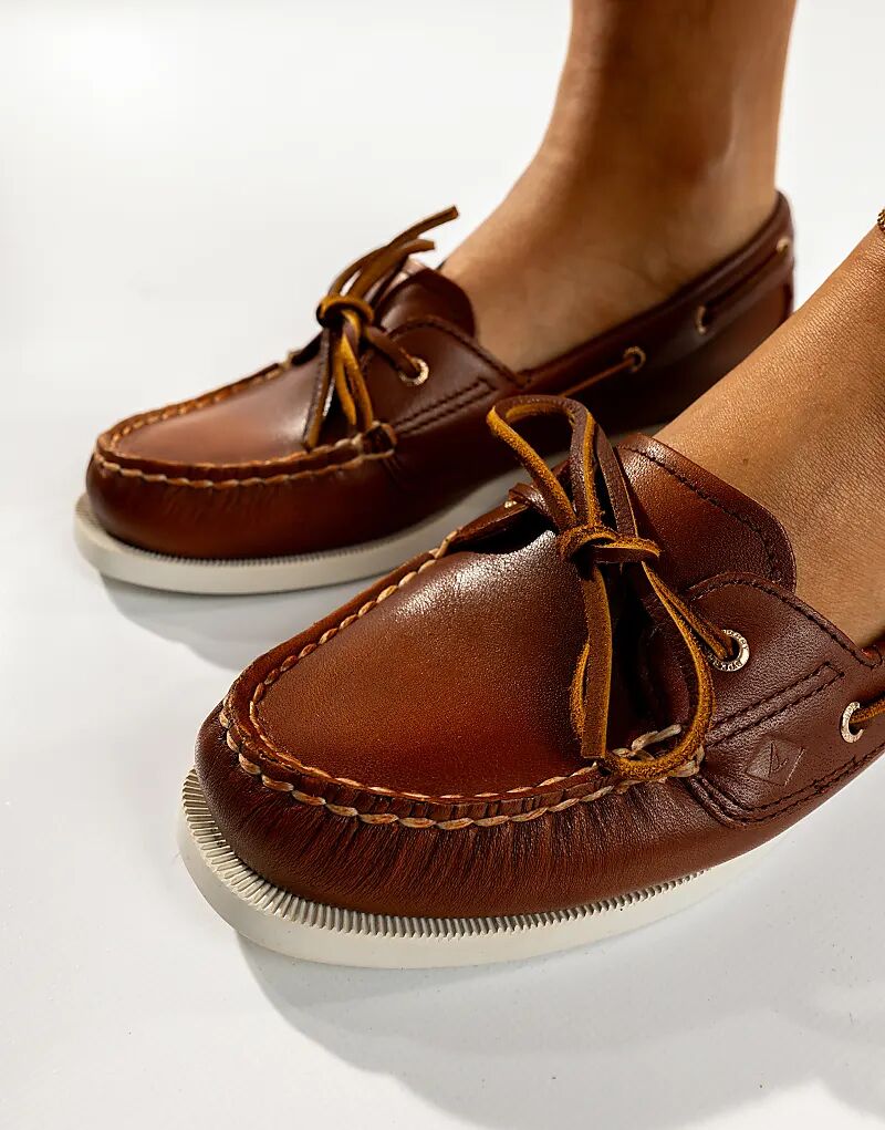 Туфли-лодочки Sperry Authentic с одним люверсом коричневого цвета — фото 2