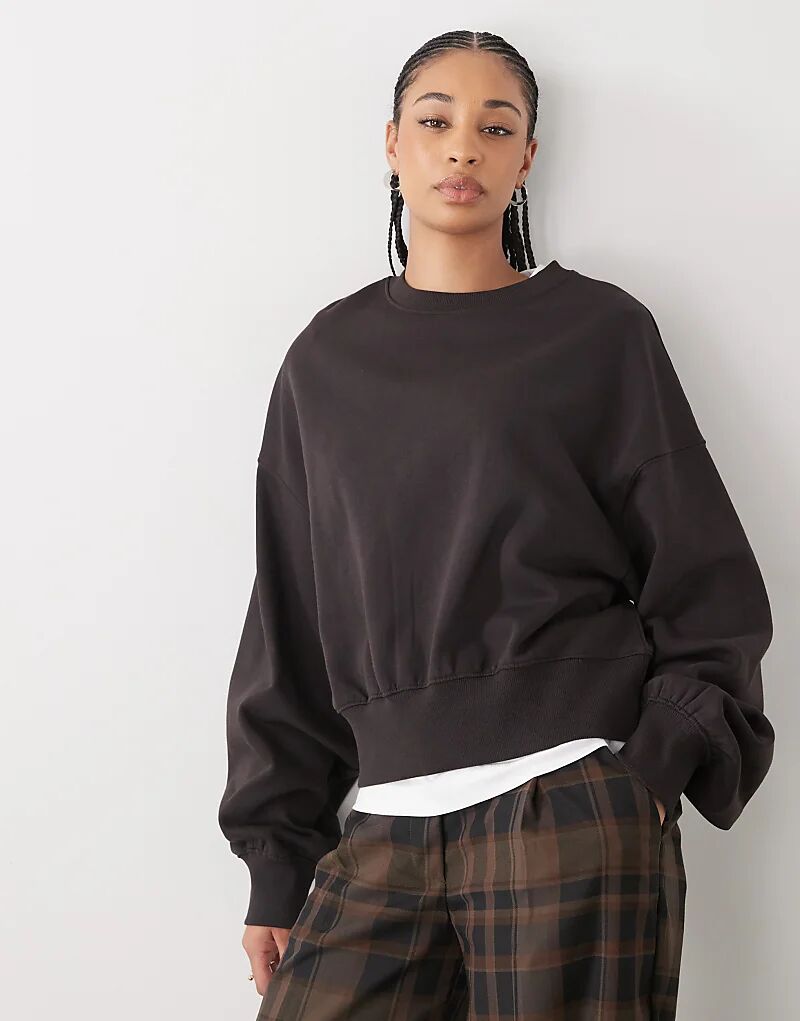 

Толстовка стандартного кроя Weekday темно-коричневого цвета