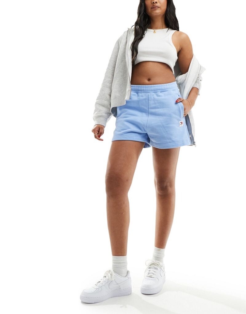 

Синие свободные спортивные шорты Tommy Hilfiger
