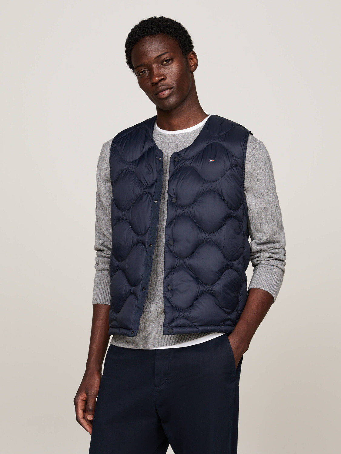 

Куртка Tommy Hilfiger Regular Fit, темно-синий