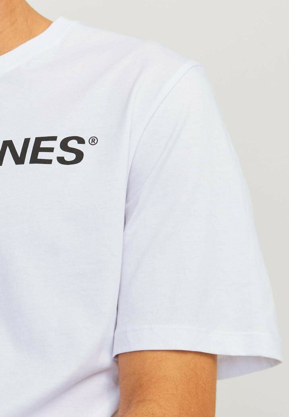

Футболка с принтом RUNDHALS 4 STÜCK Jack & Jones, цвет Mottled Black
