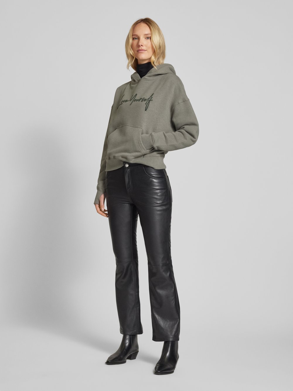 

Толстовка оверсайз с эффектной строчкой Zadig & Voltaire