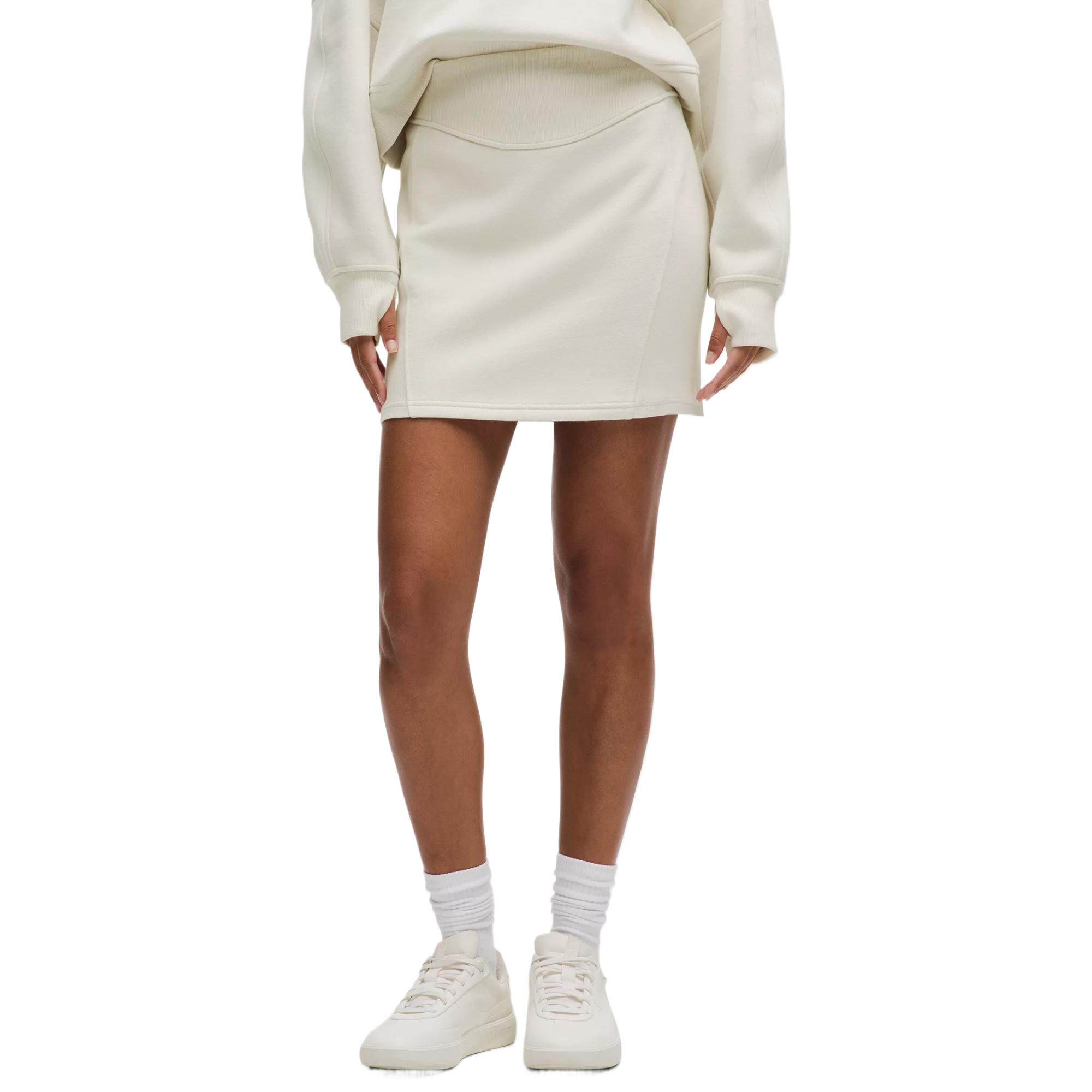 

Женские повседневные короткие юбки Scuba Series из флиса с хлопком Lululemon, белый