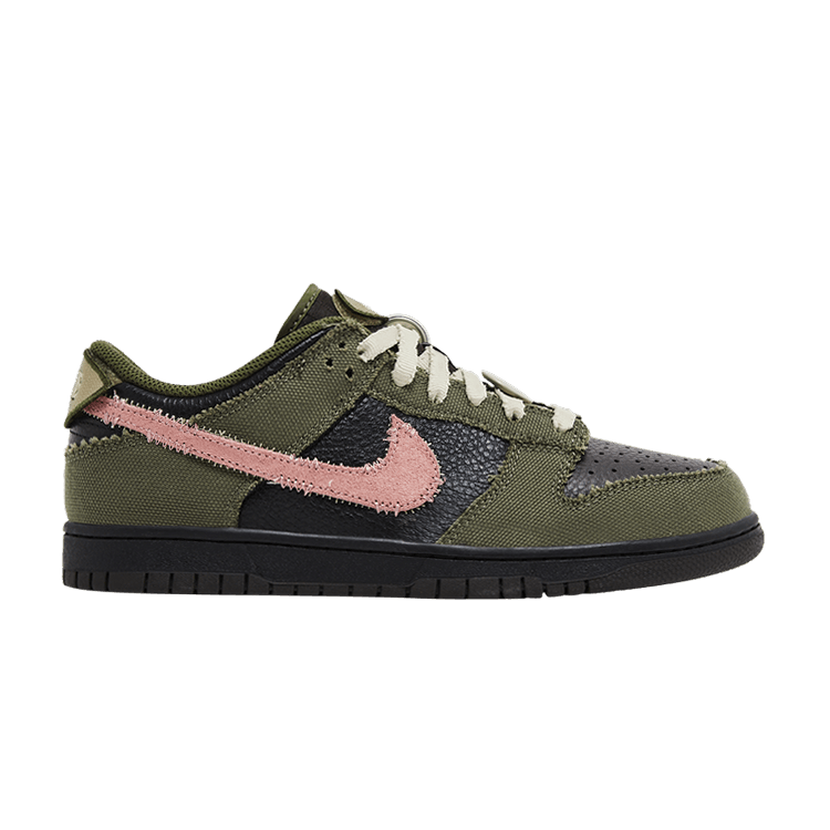 

Кроссовки Nike Dunk Low 'Dunks Not Dead', зеленый