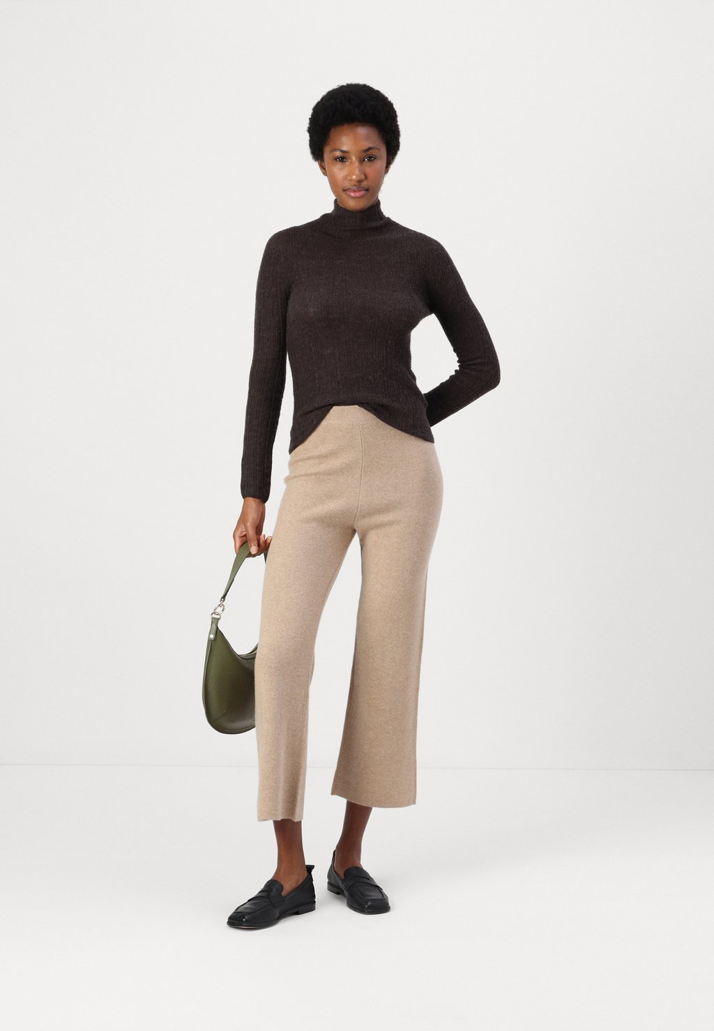 

Брюки STRAIGHT FIT PANTS pure cashmere, коричневый