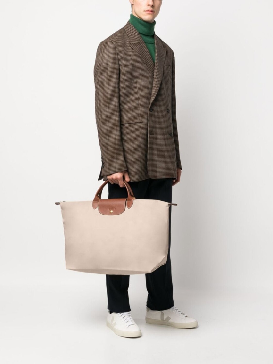 

Longchamp большая дорожная сумка Le Pliage, нейтральный цвет
