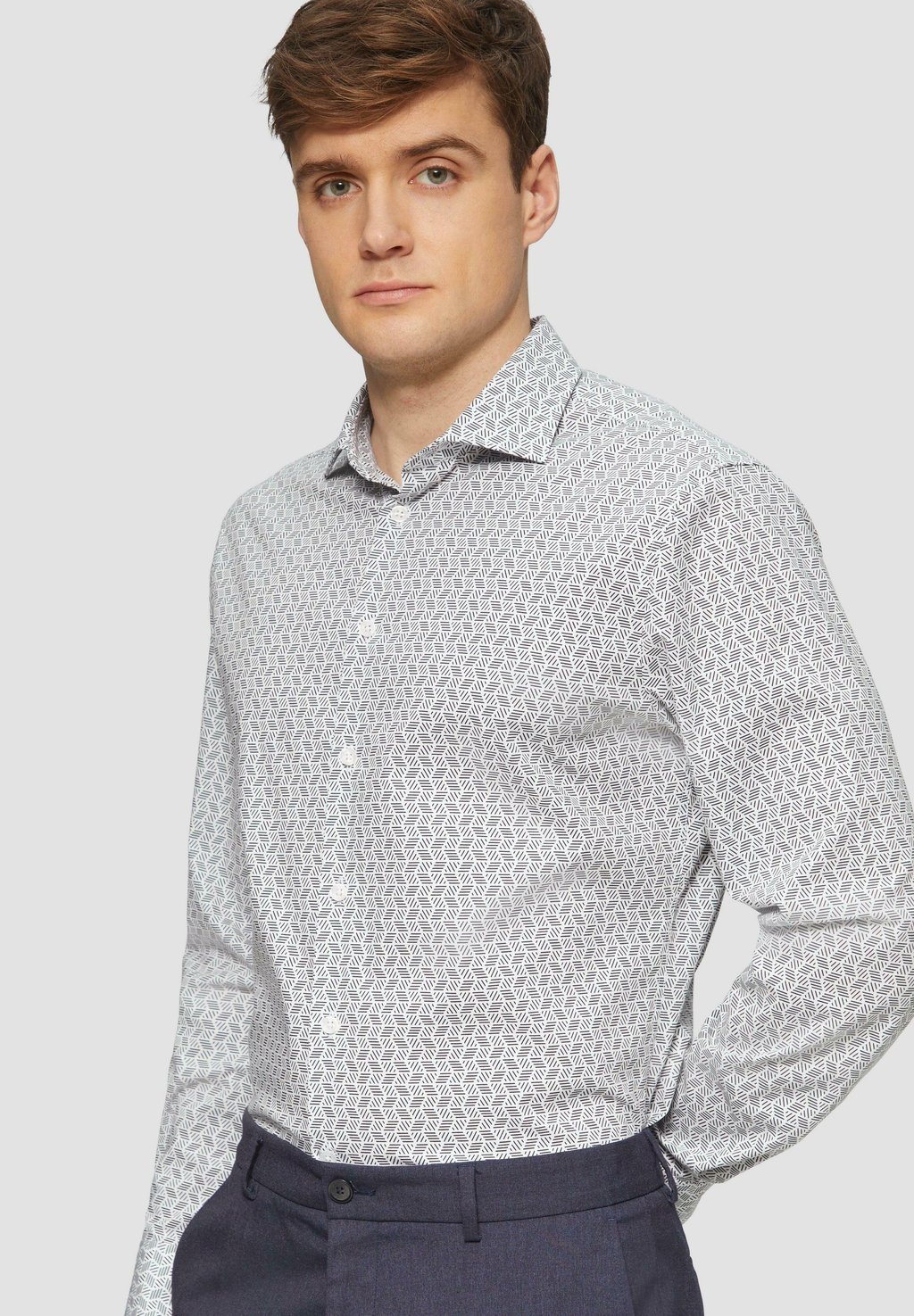 

Рубашка IM TAILORED FIT s.Oliver BLACK LABEL, темно-синий