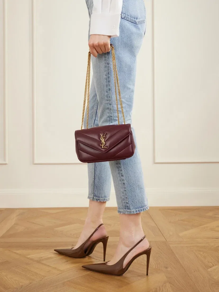 Мини-сумка на плечо Loulou из кожи с узором мателассе SAINT LAURENT, бордовый — фото 2