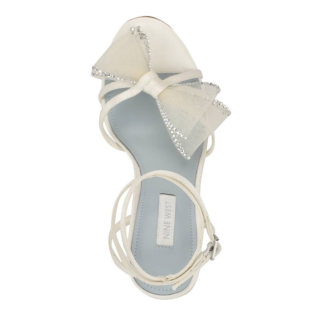 Женские модельные босоножки на каблуке-шпильке Nine West Minky Bridal, цвет White Satin — фото 4