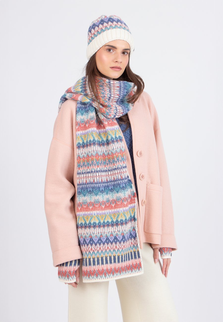 

Шапка Ivko Beanie, Off-White