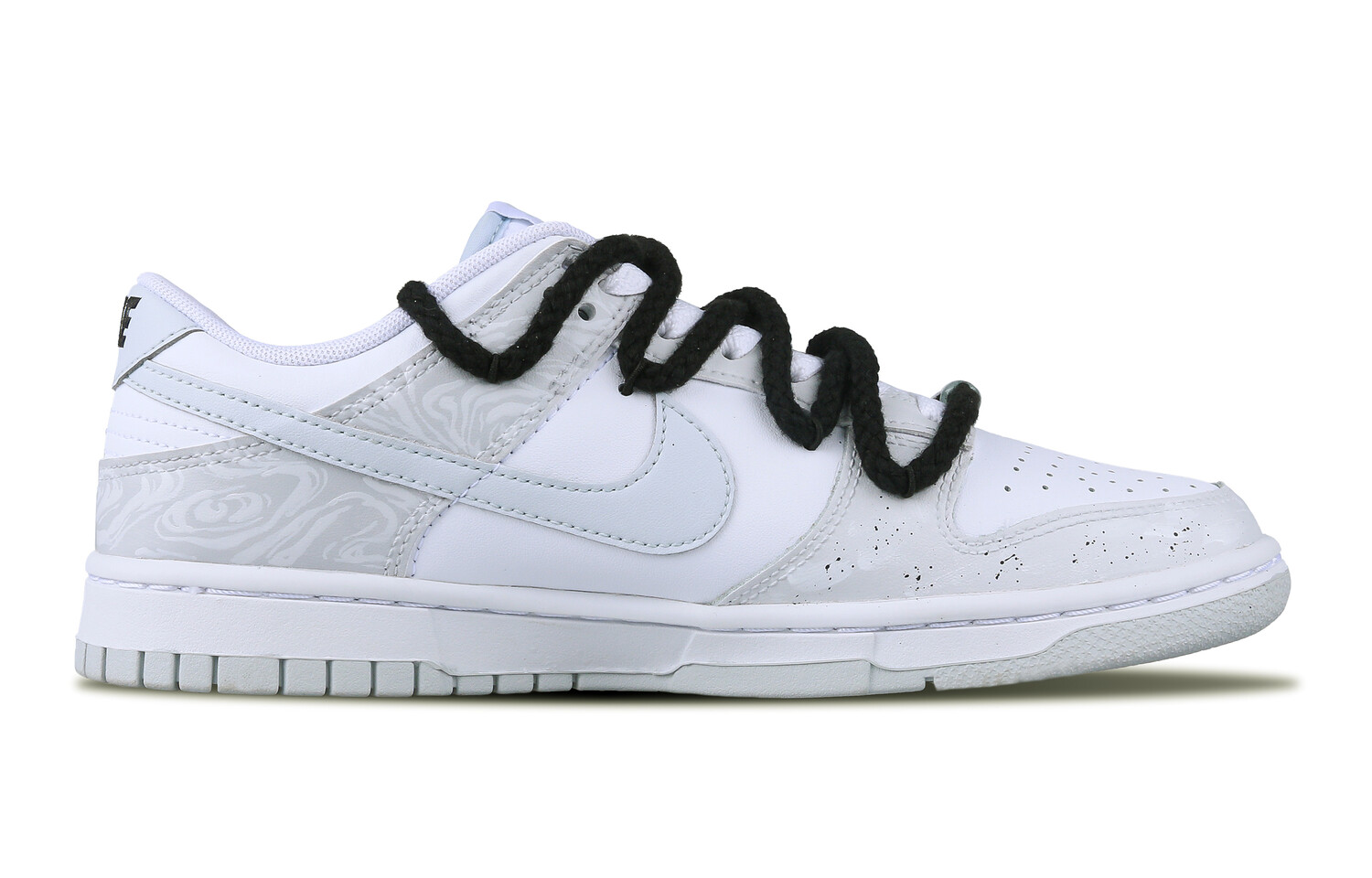 

Кроссовки Nike Dunk Skateboarding Shoes Women's Low-top Grey/black, серый