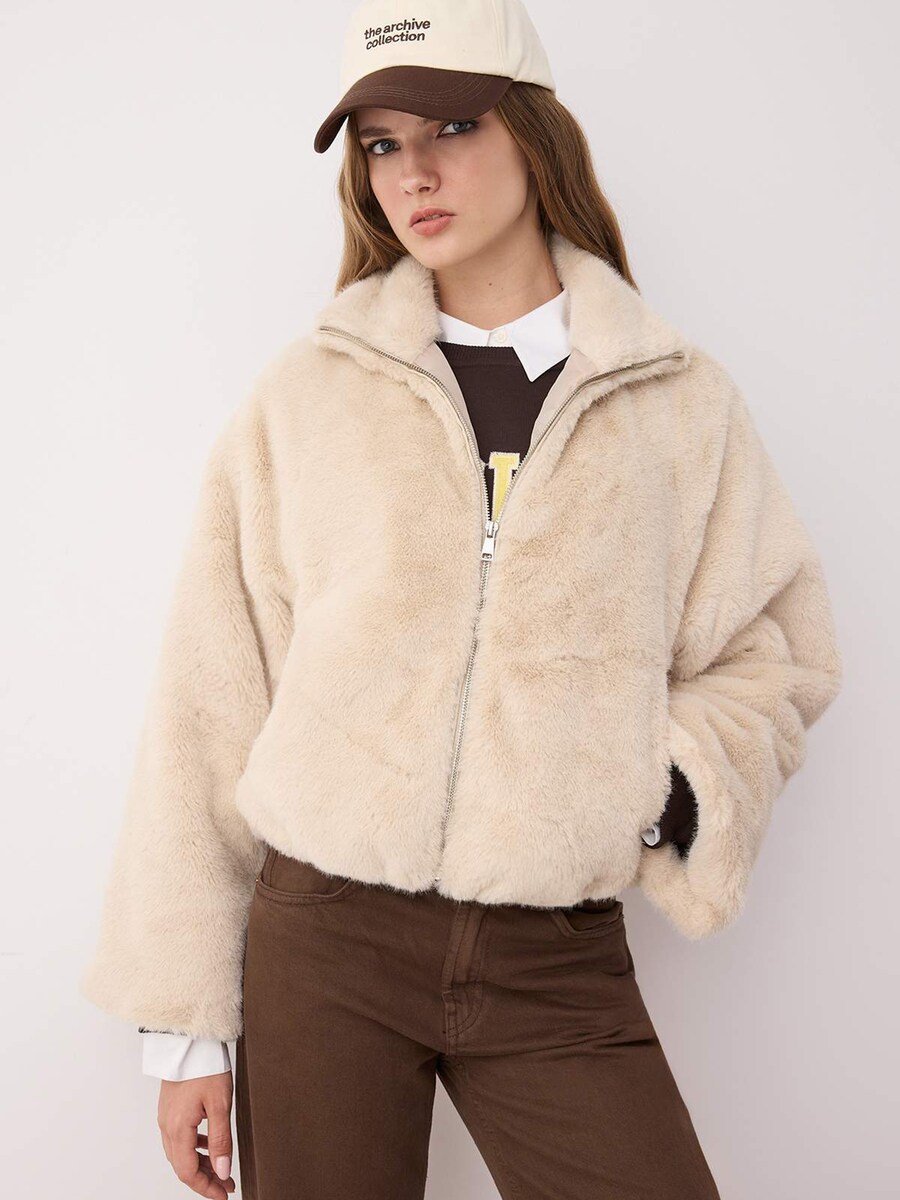 

Демисезонная куртка Trendyol, Ecru