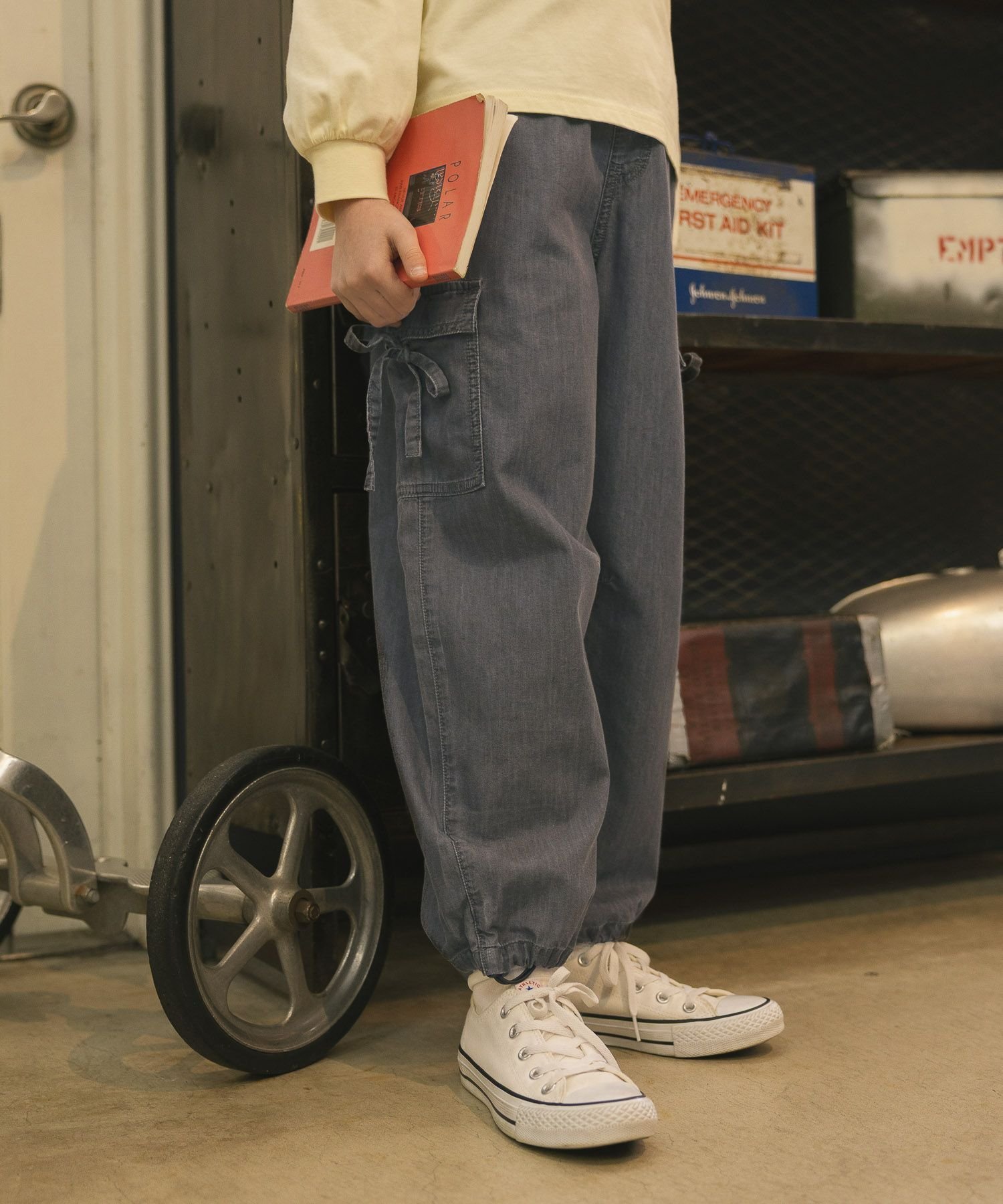 Брюки с завязками и лентой, изогнутые, детские/646205 GLOBAL WORK, Black denim 10 — фото 3