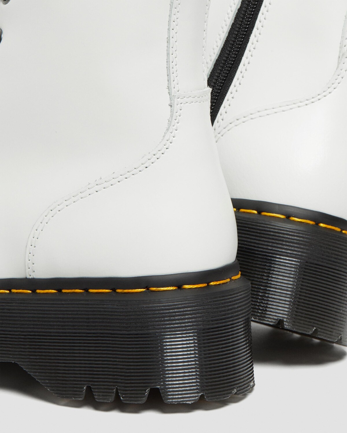 

Ботинки Jadon на платформе из гладкой кожи Dr. Martens