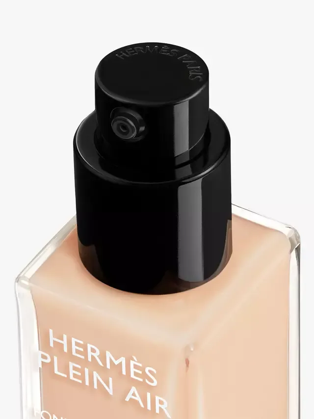 Тональная основа Plein Air Luminous Matte Skincare Foundation Hermès, 11W Balzane — фото 4