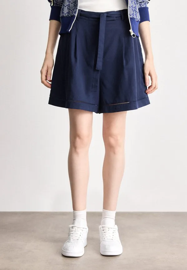 Шорты Lacoste Navy Blue