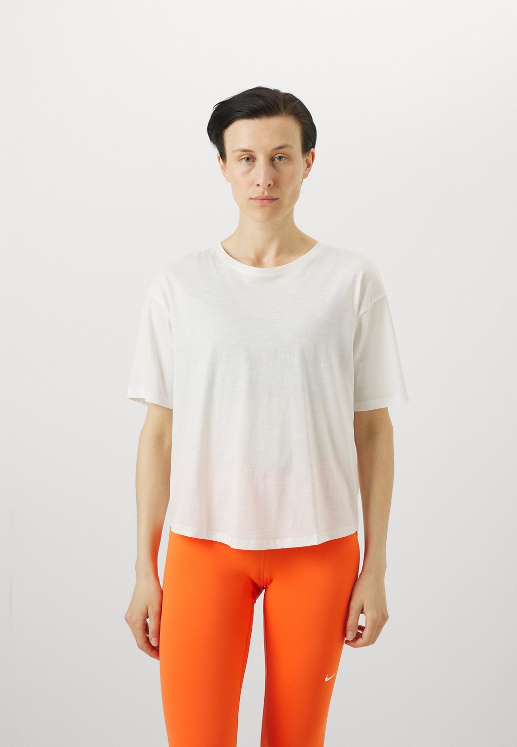 

Базовая футболка ONPSTAY LOOSE HIGH LOW TEE ONLY Play, кремовый