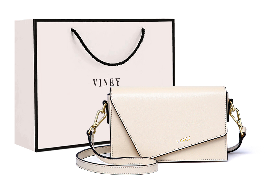 

Сумка через плечо из коровьей кожи маленькая квадратная среднего размера женская экрю VINEY