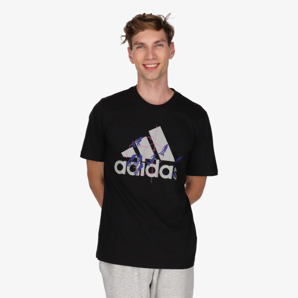 

Движение футболки Adidas, черный