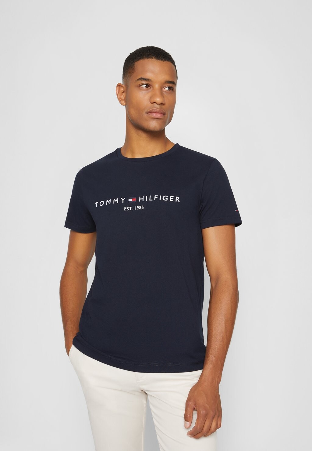 Футболка с набивным рисунком Logo Tee Tommy Hilfiger, синяя — фото 3
