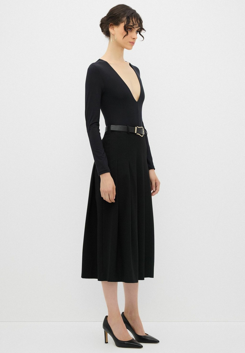 

Юбка плиссированная BELTED SLIT adL, черный