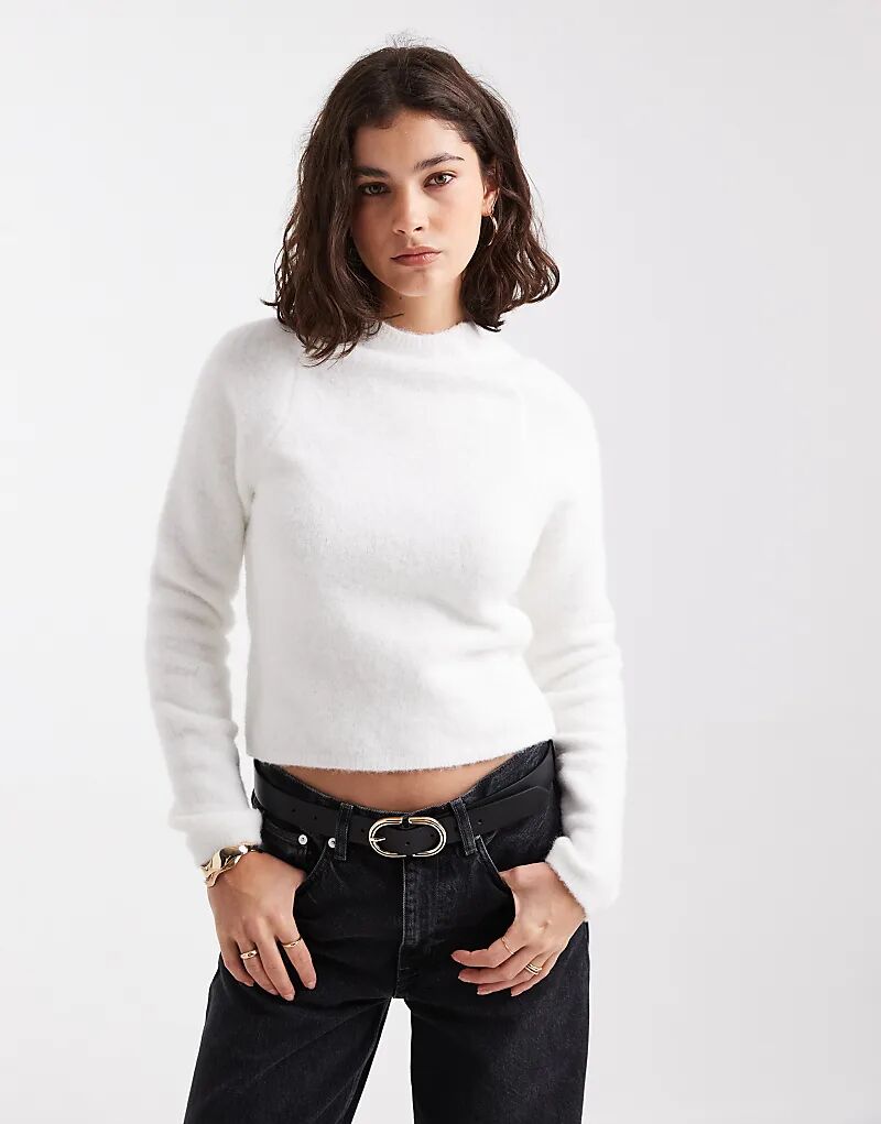 

Пушистый аккуратный джемпер реглан ASOS DESIGN кремового цвета