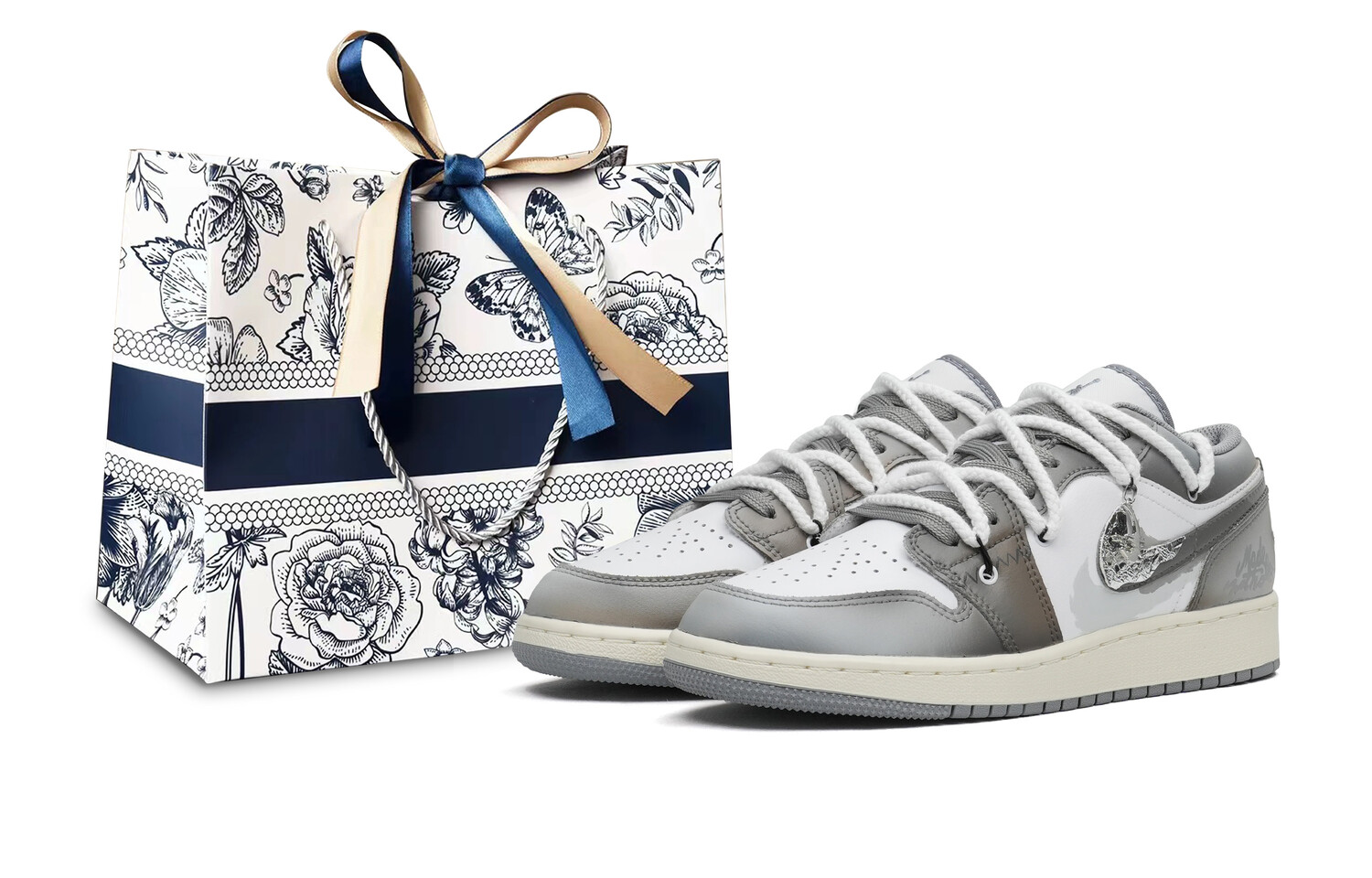 

Кроссовки Air Jordan 1 Vintage Basketball Shoes Women's Low-top White, цвет Lead