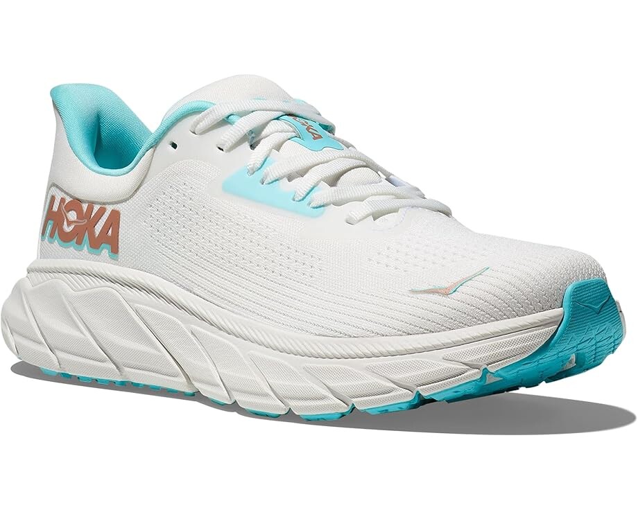

Кроссовки Hoka Arahi 7, цвет Frost/Rose Gold