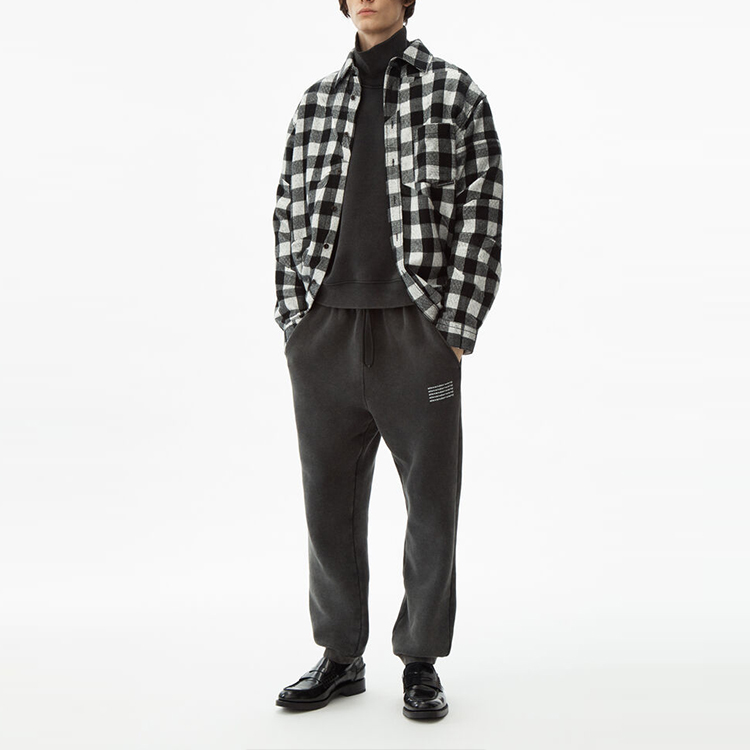 Спортивные брюки Alexander Wang SS22 Micronized Acid Washed Logo, черно-серый — фото 2