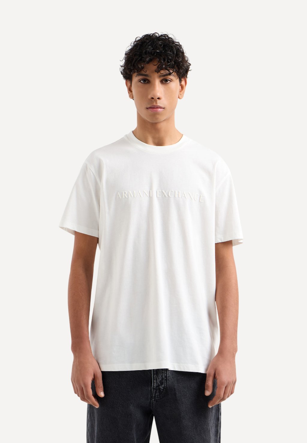 

Базовая футболка Armani Exchange, белый